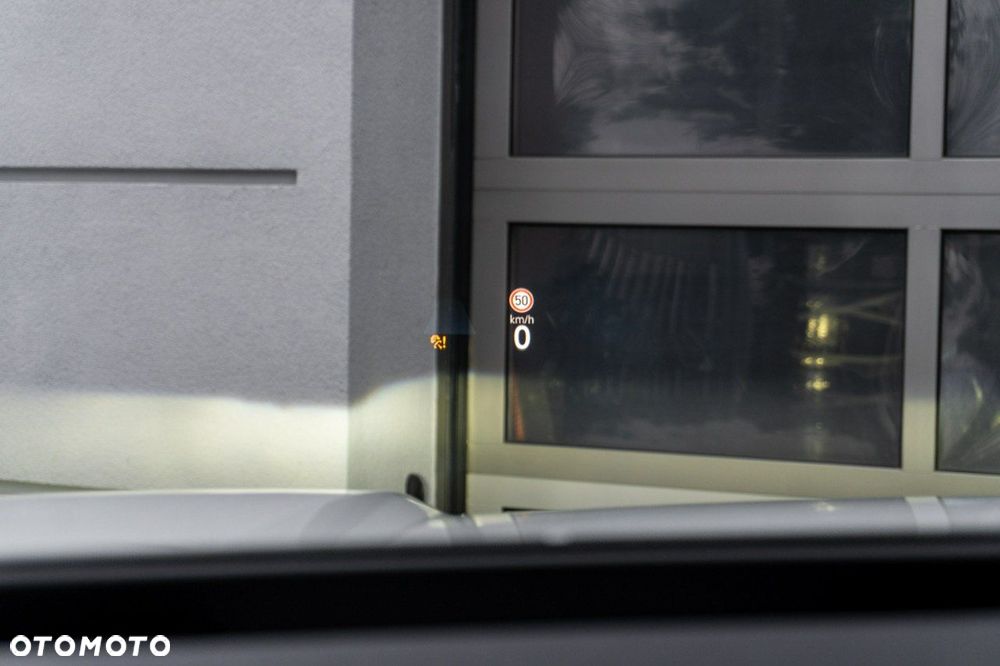 Volkswagen T-Roc - 38