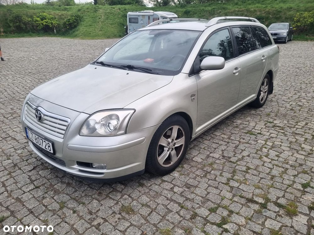 Toyota Avensis 2.0 D-4D Sol - 1