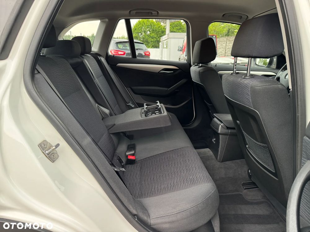 BMW X1 sDrive18d - 21