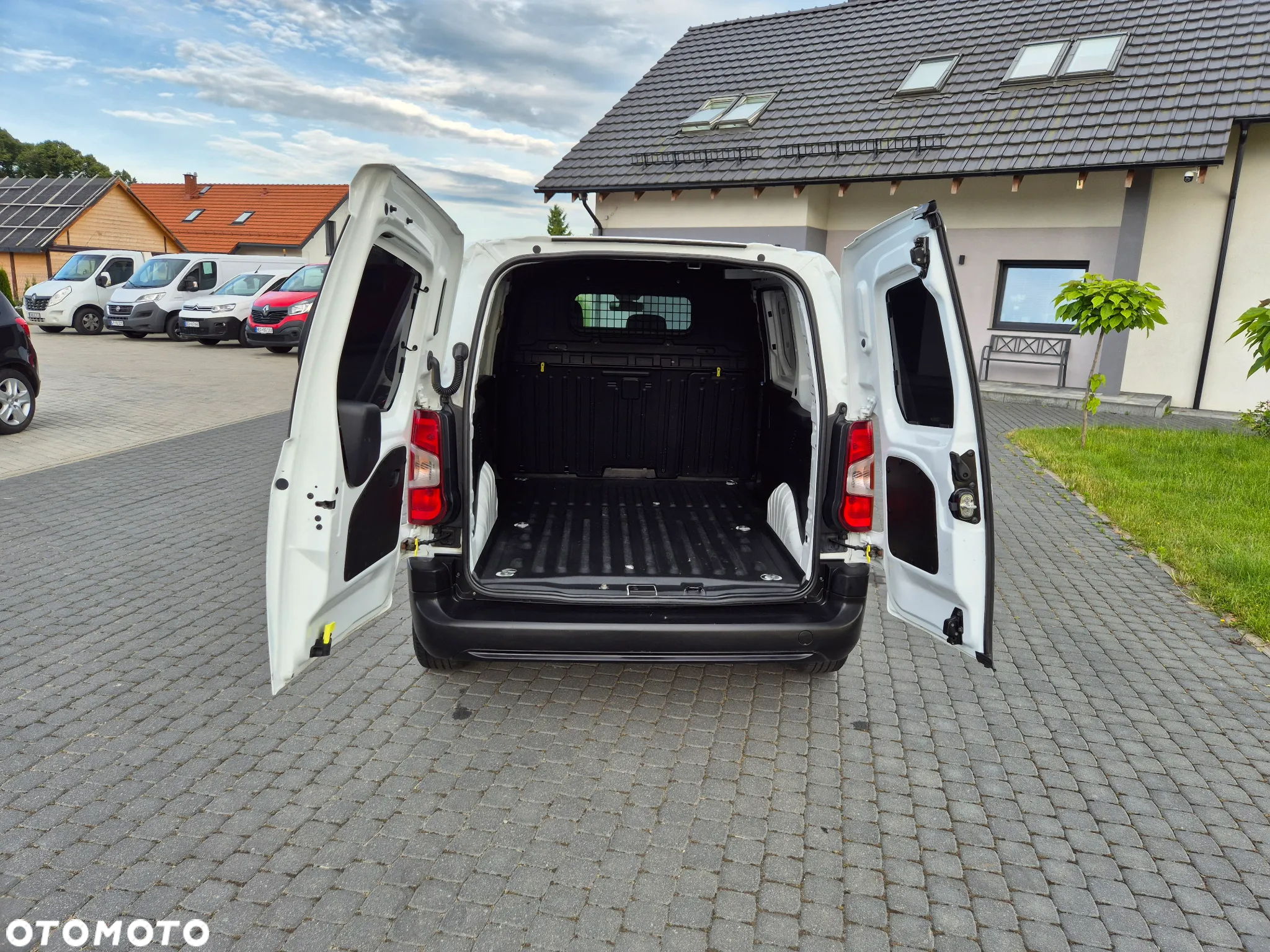 Citroën BERLINGO - 38