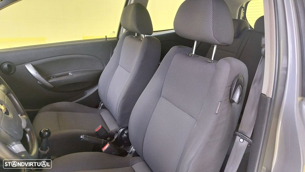 Chevrolet Aveo 1.2 LT - 14