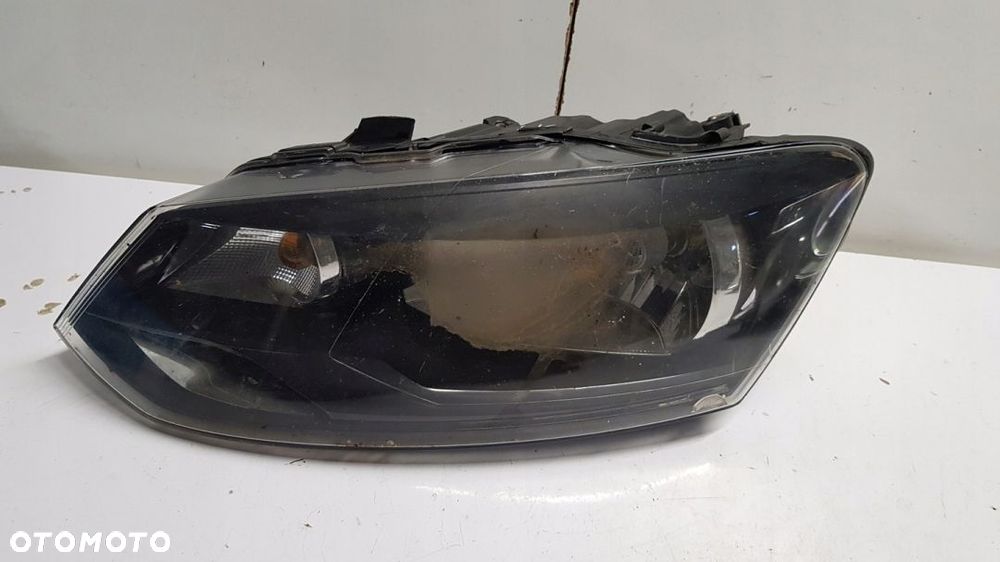 lampa lewa przód VW Polo 6R - 1