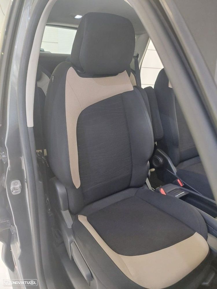 Citroën C4 Picasso 1.6 e-HDi Intensive ETG6 - 18