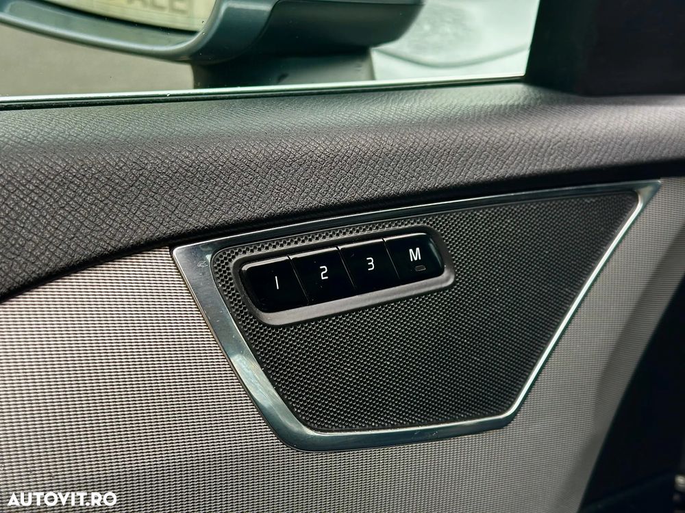 Volvo XC 90 D5 AWD Inscription - 22