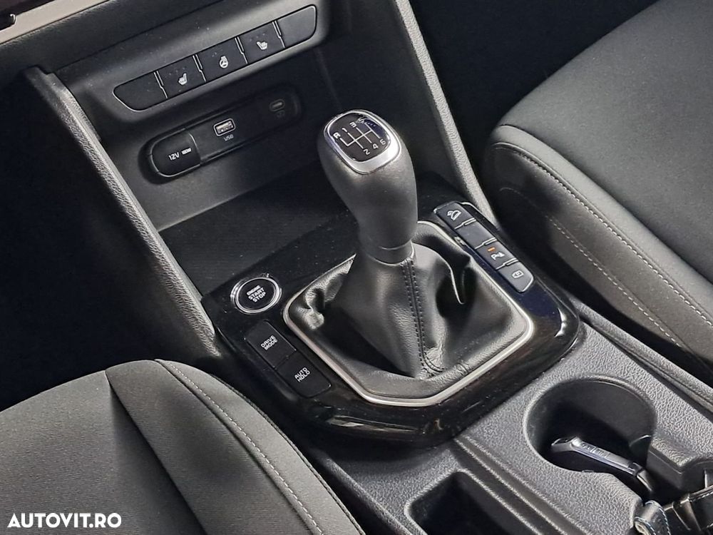 Kia Sportage - 24