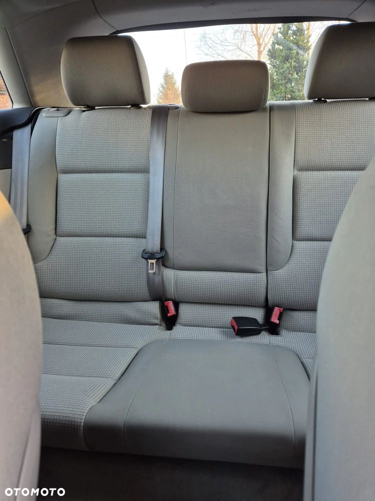 Audi A3 3-drzwiowe 1.6 Ambiente - 13