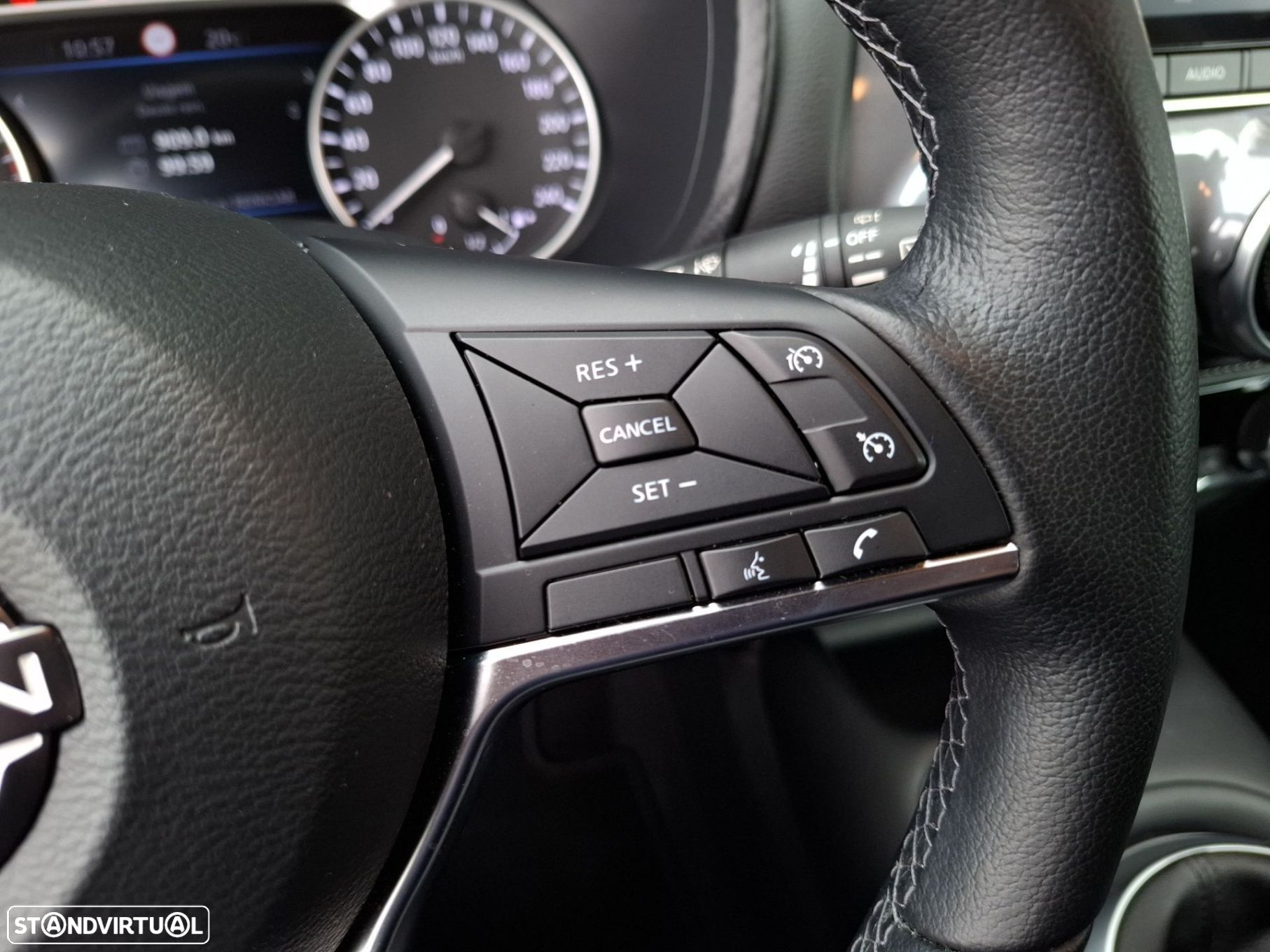 Nissan Juke 1.0 DIG-T N-Connecta NAV.+TwoTone NC - 16