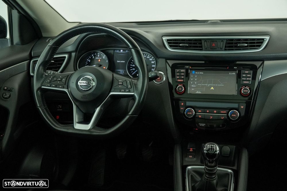 Nissan Qashqai 1.2 DIG-T N-Connecta - 30