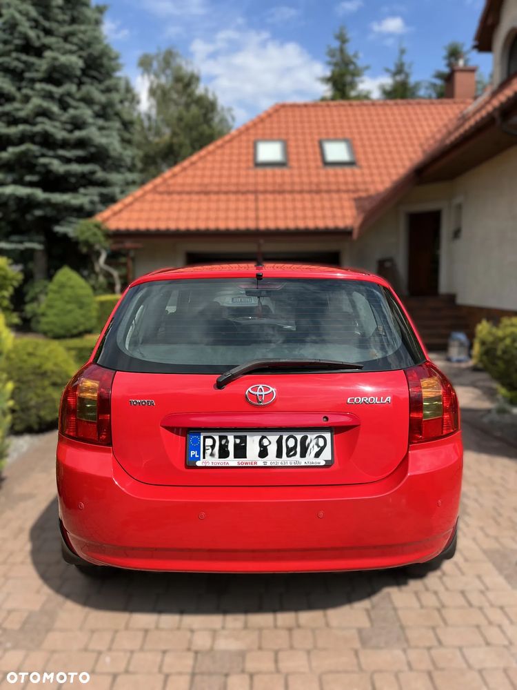 Toyota Corolla - 6