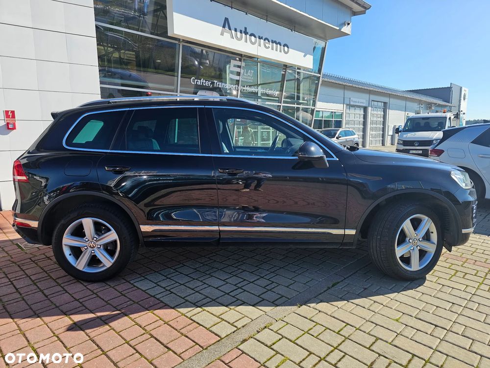 Volkswagen Touareg 3.0 V6 TDI BMT Perfectline R-Style - 9
