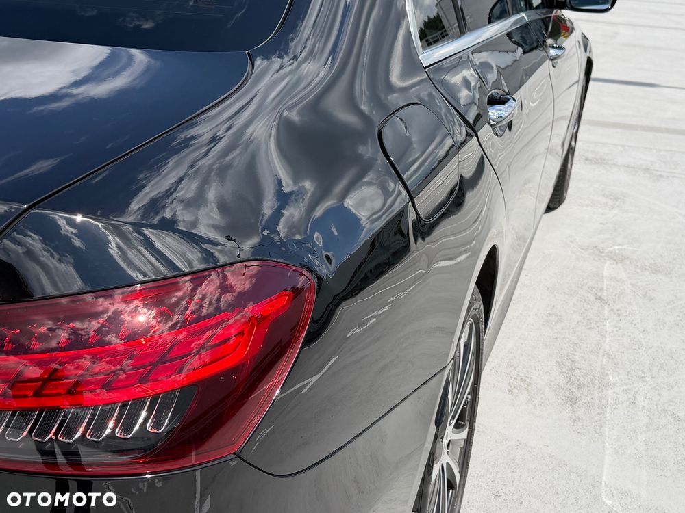 Mercedes-Benz Klasa E 220 d 4-Matic AMG - 29