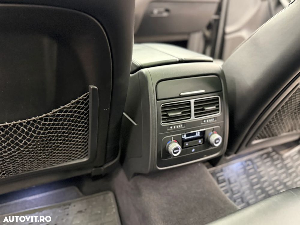 Volkswagen Touareg 3.0 V6 TDI BMT Terrain Tech - 12