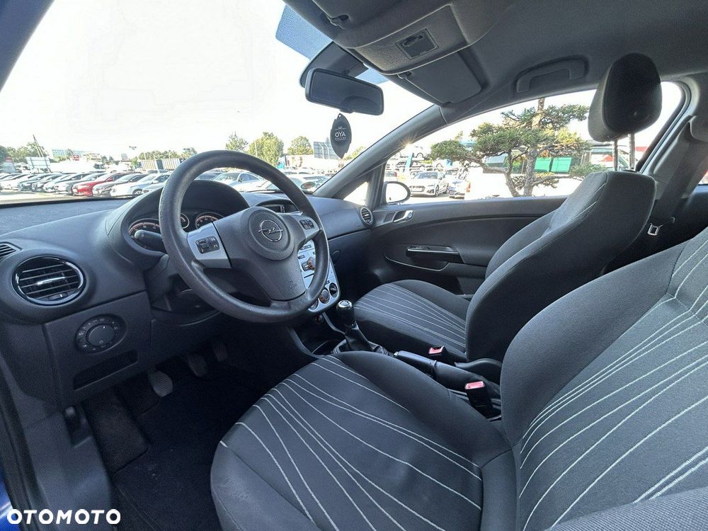 Opel Corsa - 8