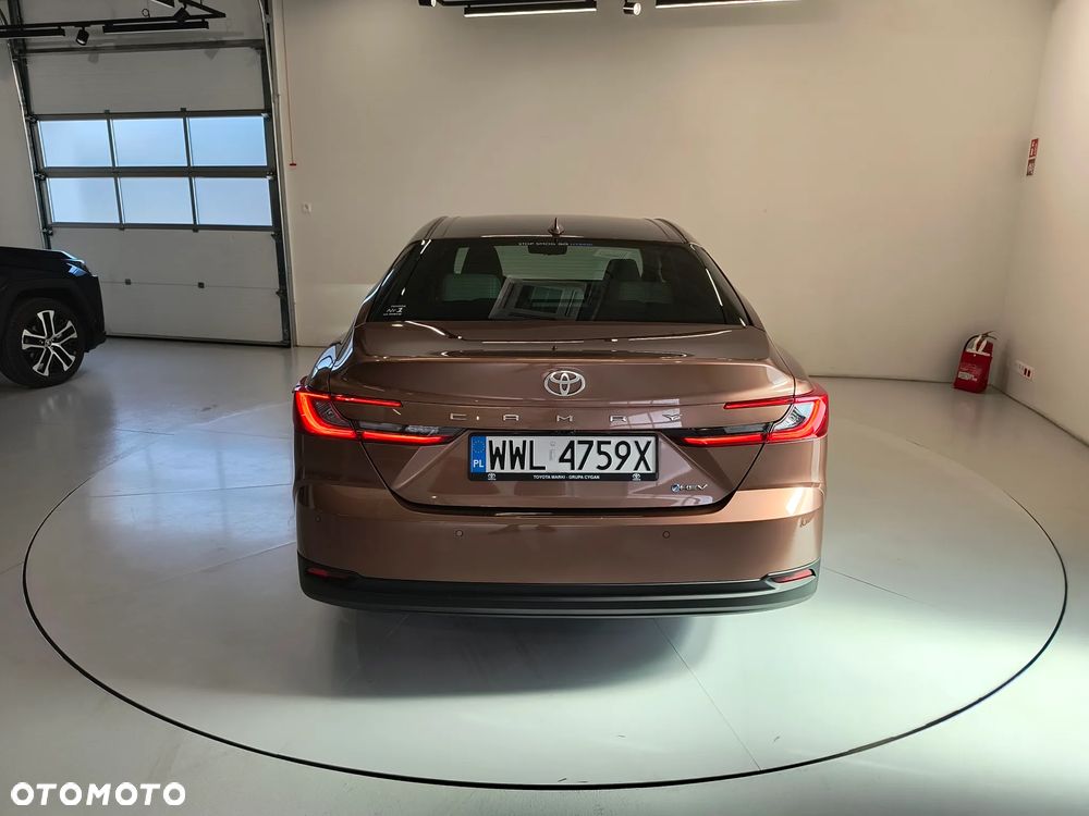 Toyota Camry 2.5 Hybrid Dynamic Force Executive e-CVT - 8