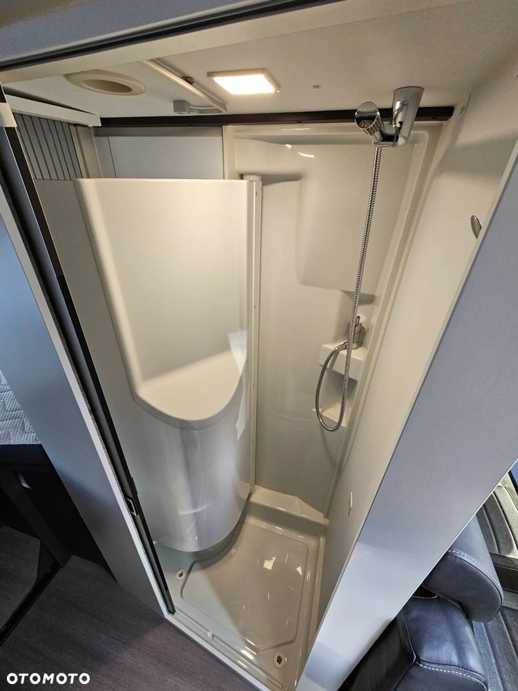 Adria Twin Supreme 640 SLB - 14