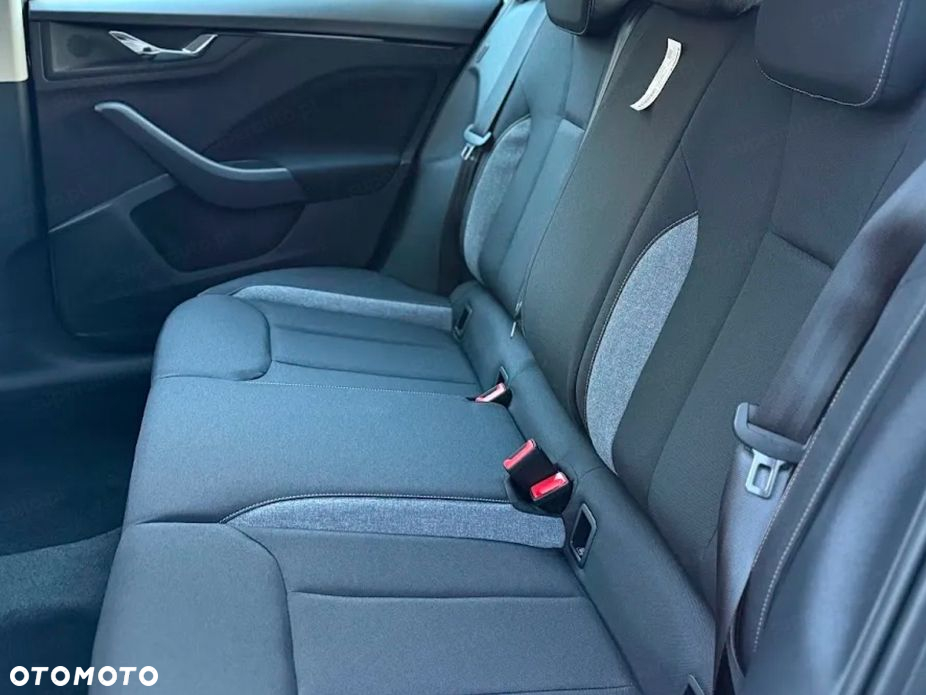 Skoda Kamiq 1.5 TSI Selection DSG - 7