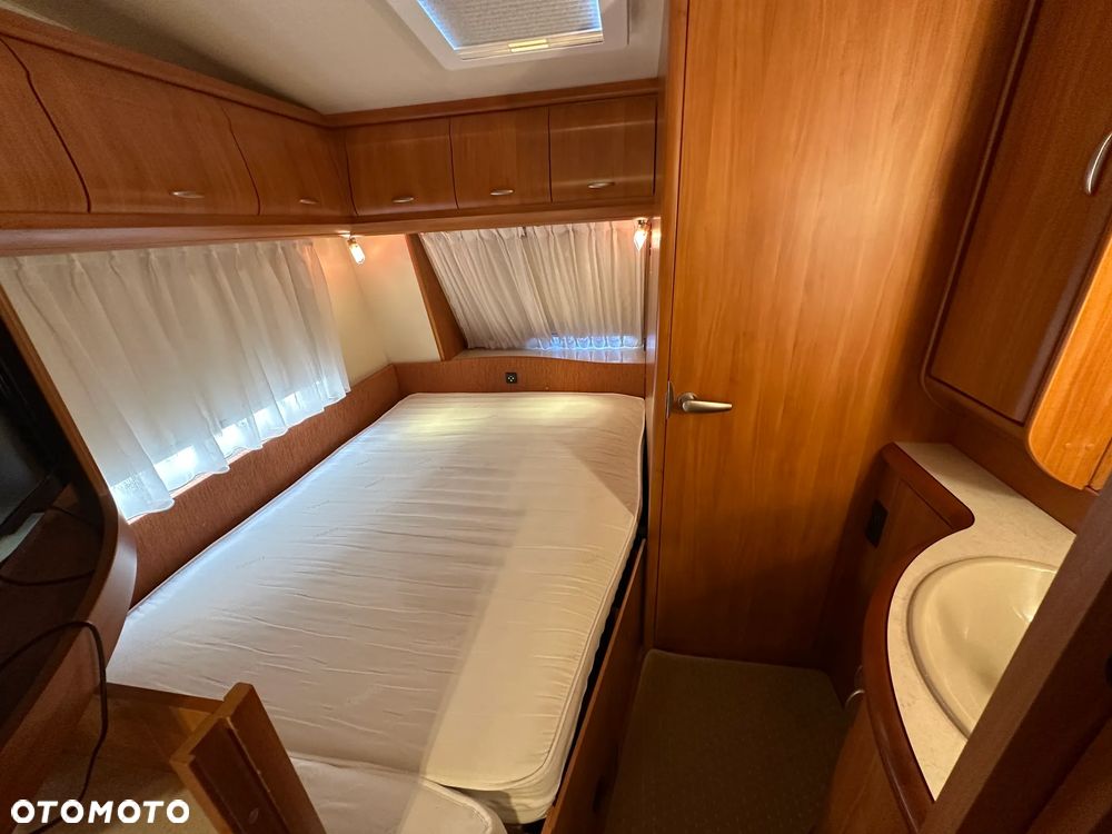 Hobby 460 UFE EXCELLENT z fakturą i gwarancją. DMC 1300 kg !!! - 31