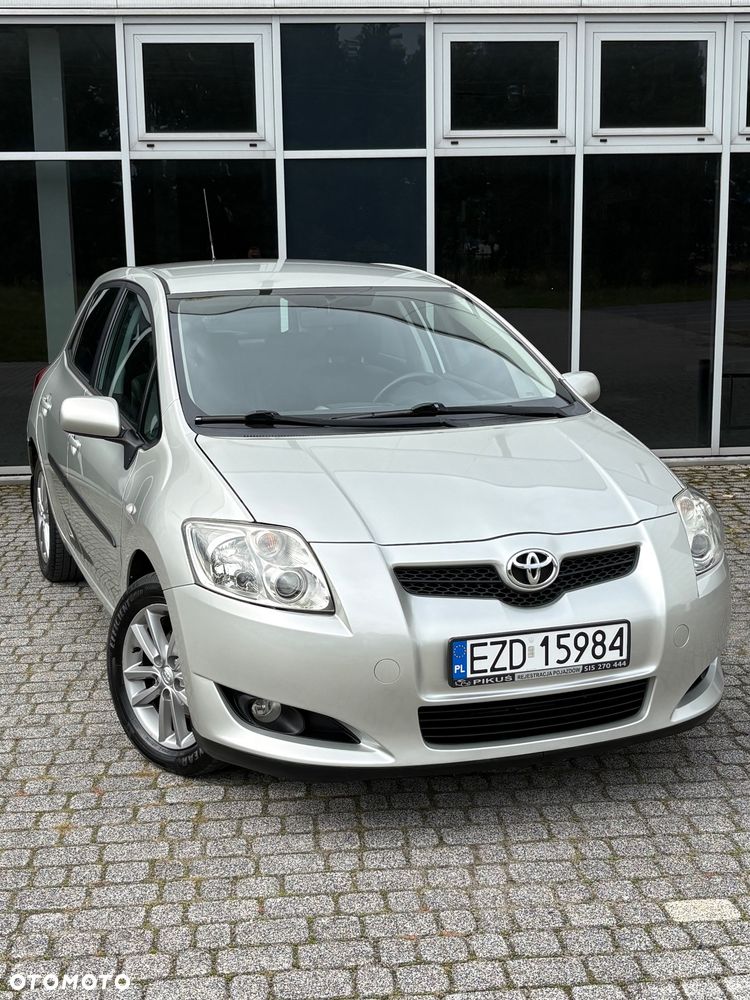 Toyota Auris 1.6 VVT-i Sol MM - 2