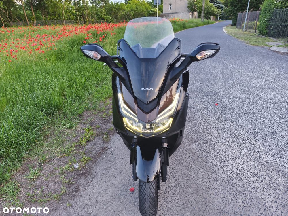 Honda NSS - 9