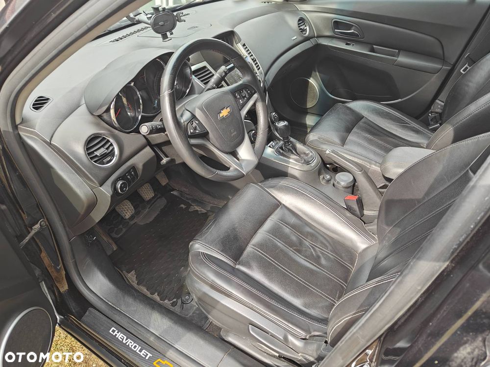 Chevrolet Cruze 1.4 T LTZ - 13