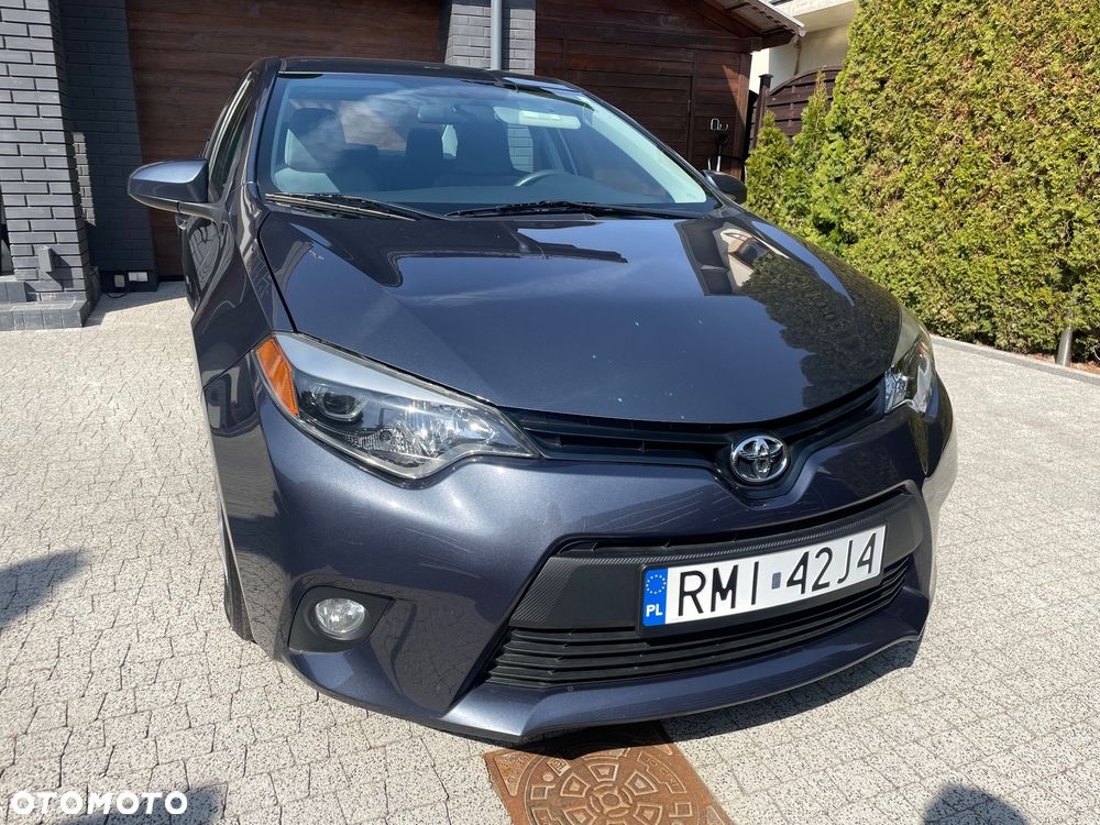 Toyota Corolla - 2