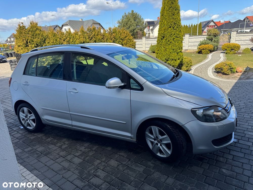 Volkswagen Golf Plus - 9
