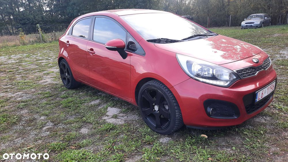 Kia Rio - 3