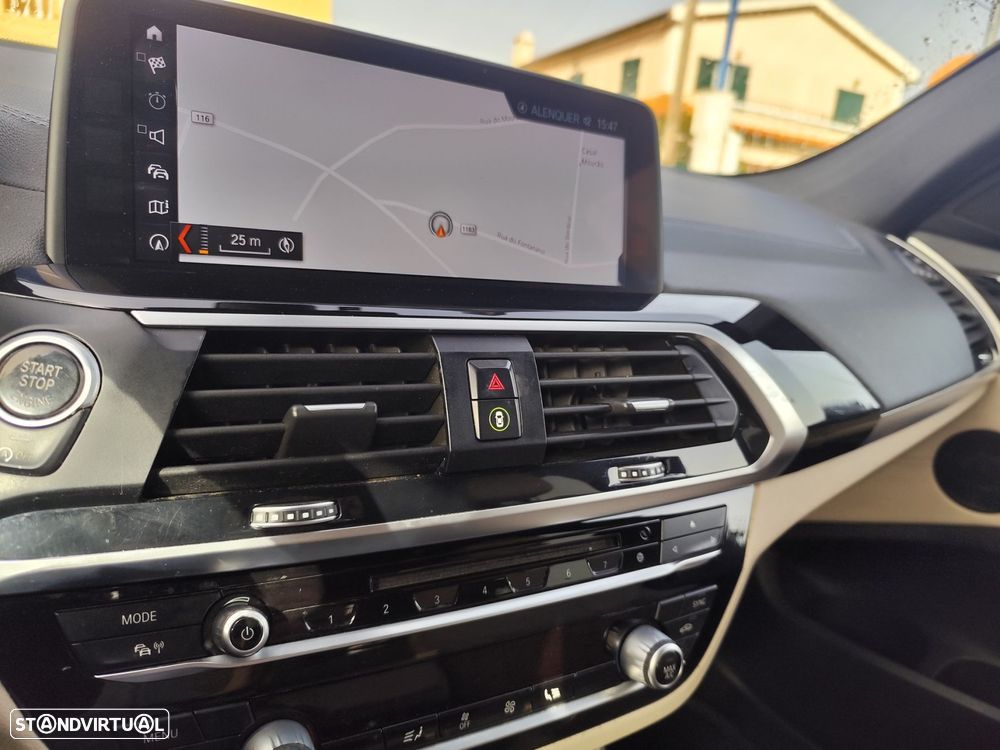 BMW X3 20 d xDrive - 16