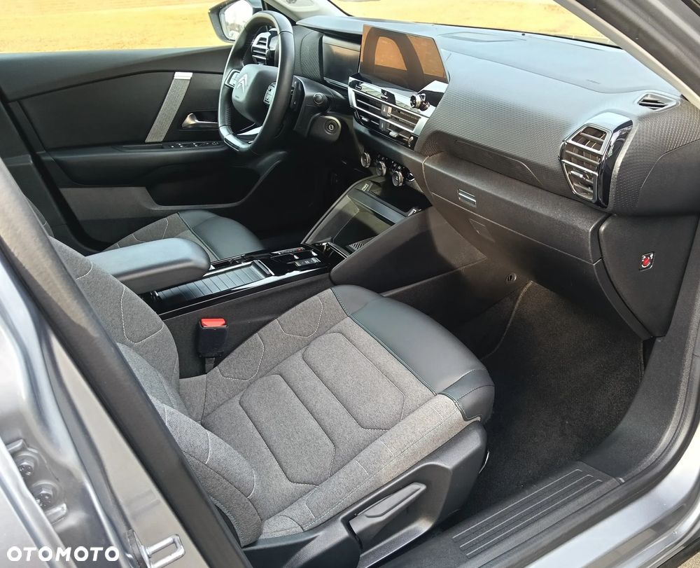 Citroën C4 1.5 BlueHDi Feel S&S EAT8 - 2