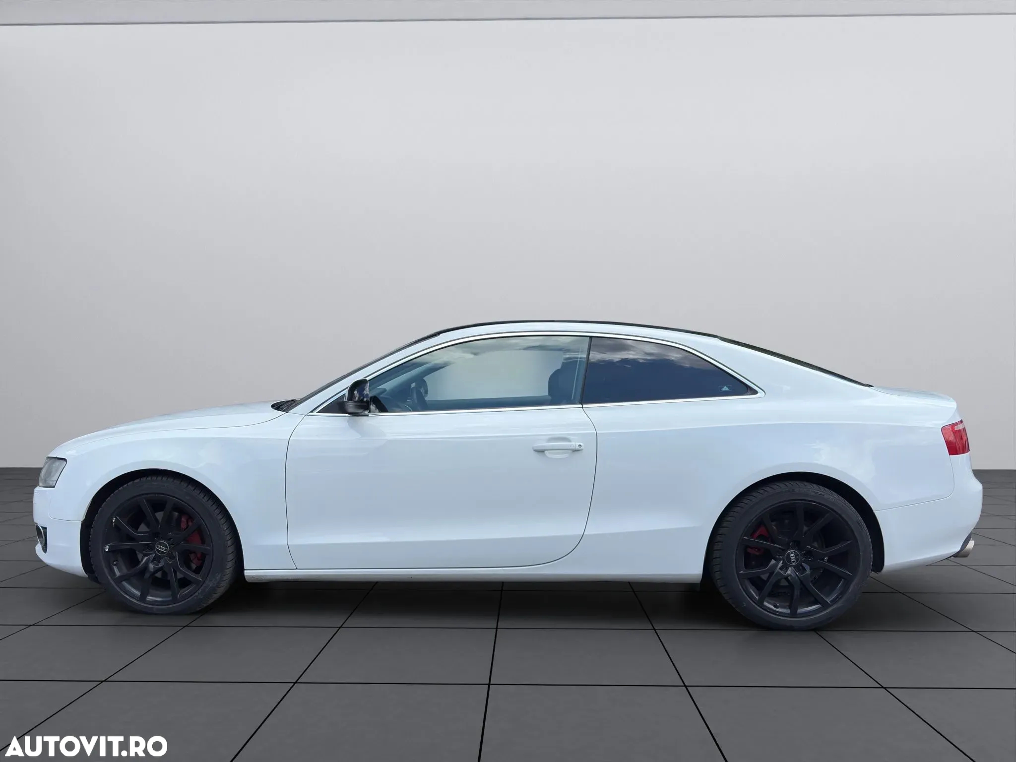 Audi A5 Coupe 2.7 TDI DPF Multitronic - 8
