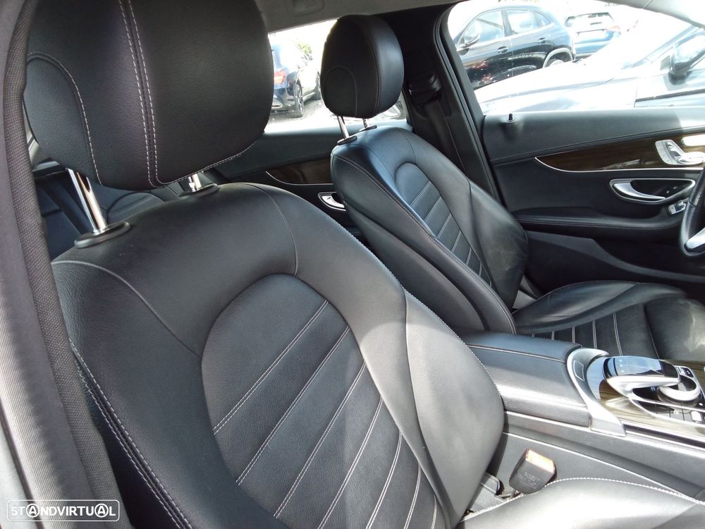 Mercedes-Benz C 300 BlueTEC Hybrid AMG Line - 31
