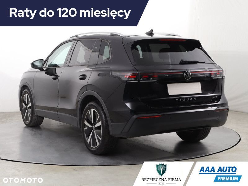 Volkswagen Tiguan - 6
