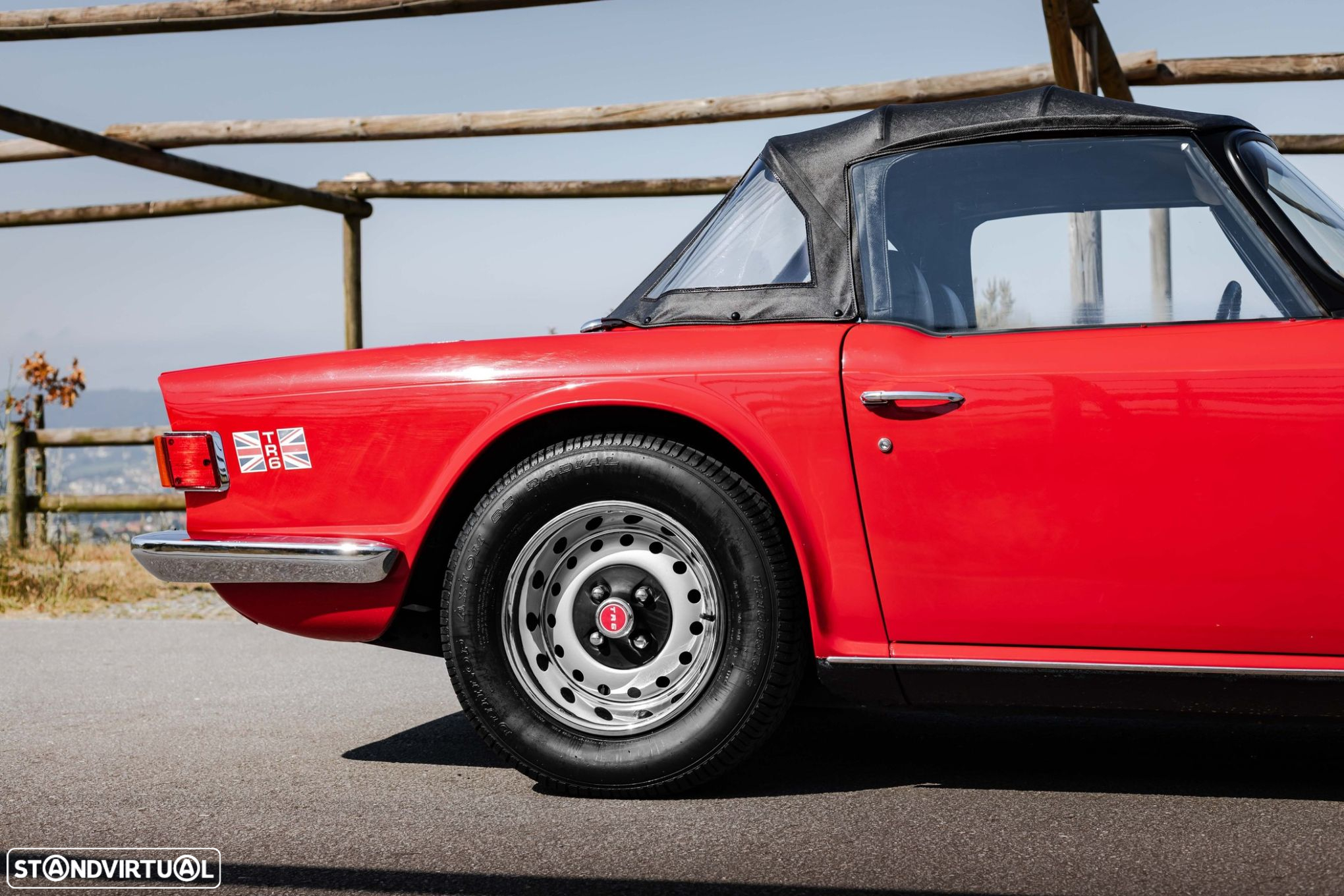 Triumph TR6 - 14