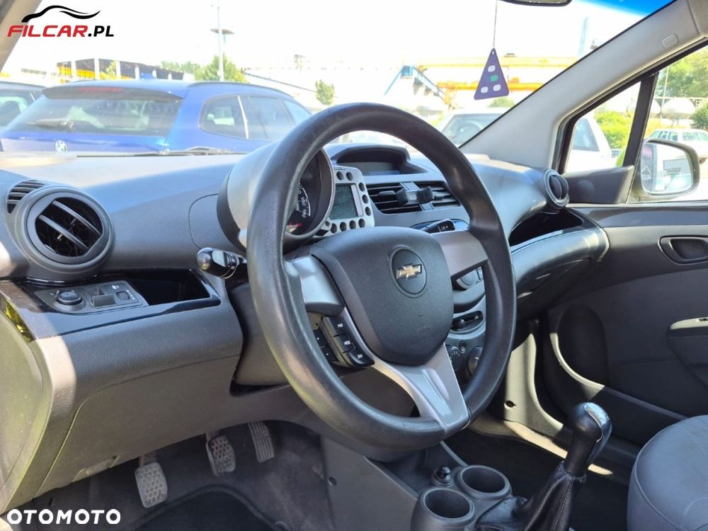 Chevrolet Spark - 5