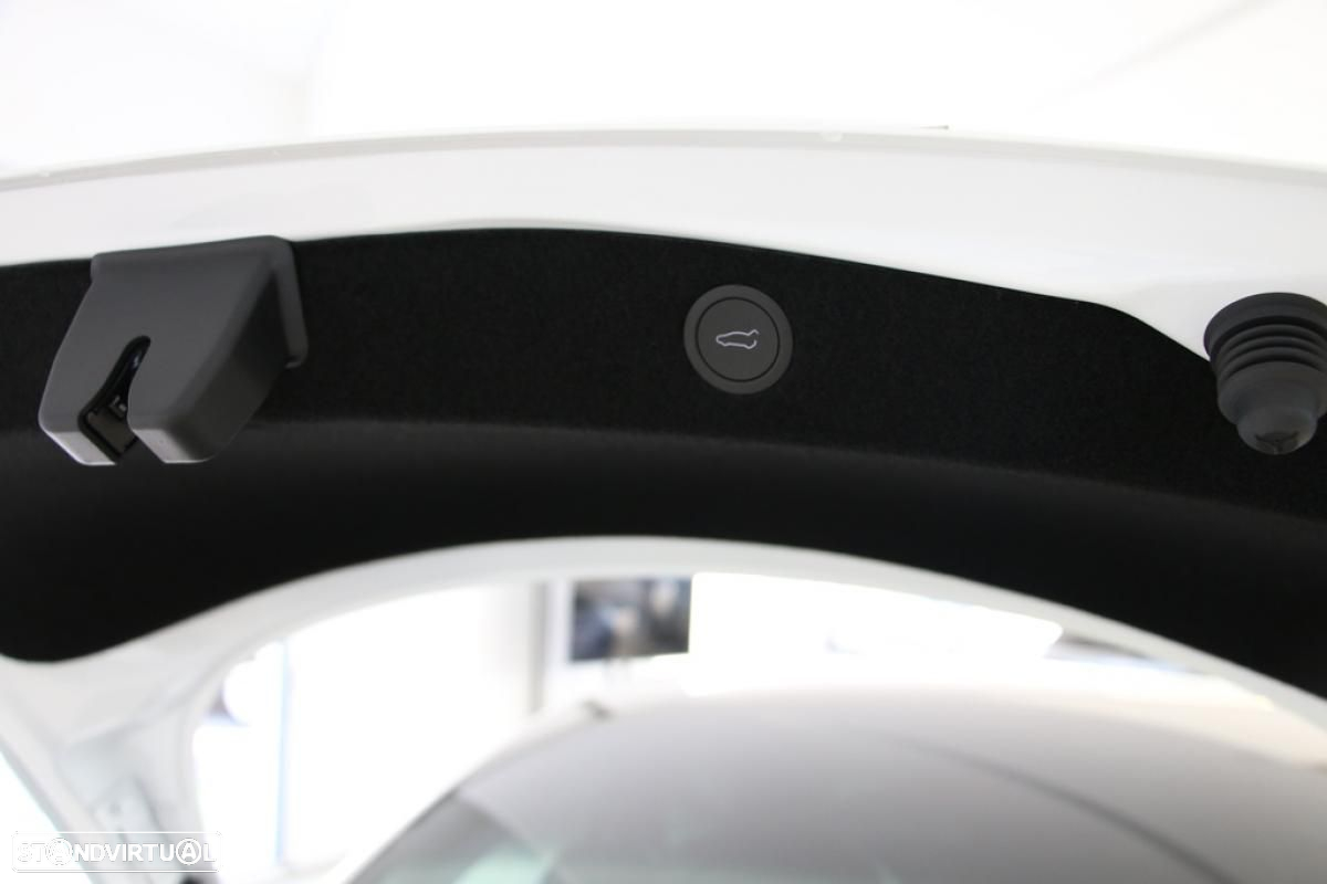 Tesla Model 3 Long Range Tração Integral - 12
