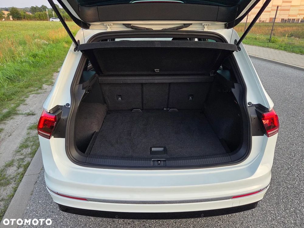 Volkswagen Tiguan - 14