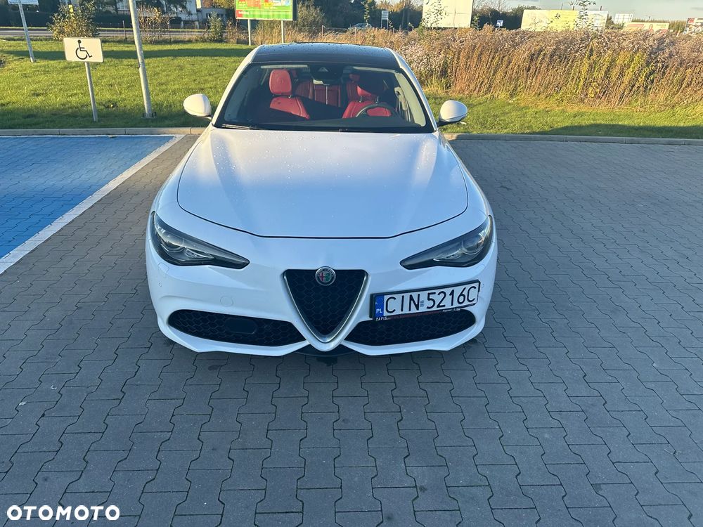 Alfa Romeo Giulia 2.0 Turbo Veloce - 8