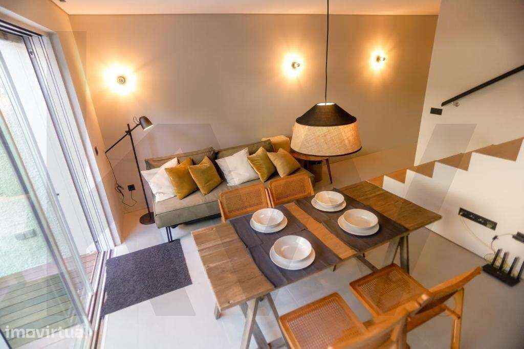 Alojamento Local - T1 com terraço e jardim na Rua da Alegria, Porto - Grande imagem: 5/14