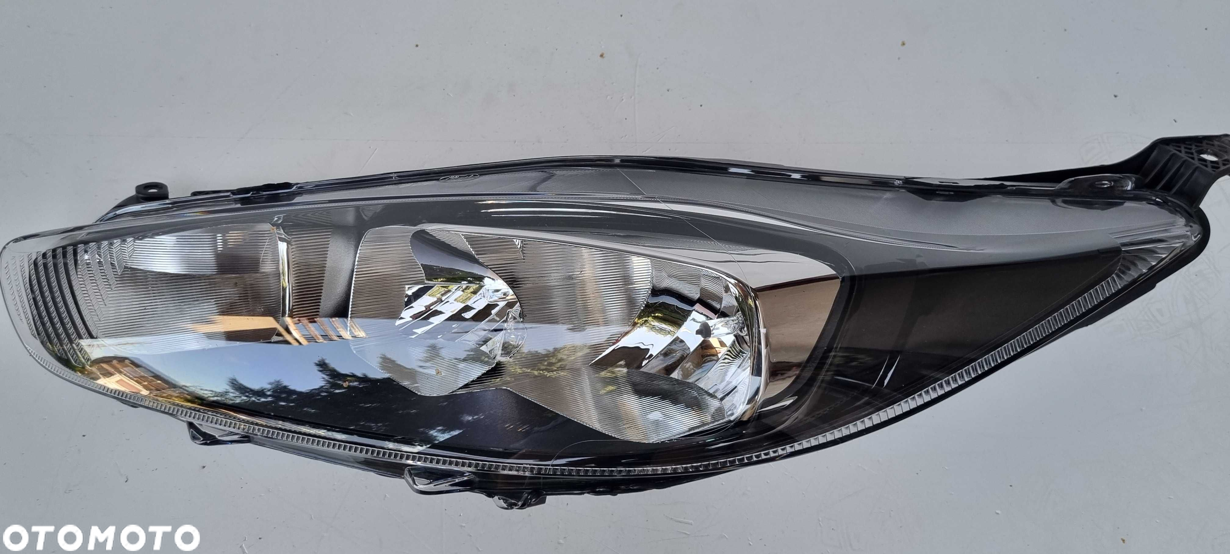 FORD Fiesta MK7 Lampa Reflektor Przód Lewa Lift 12- Kraków - 2