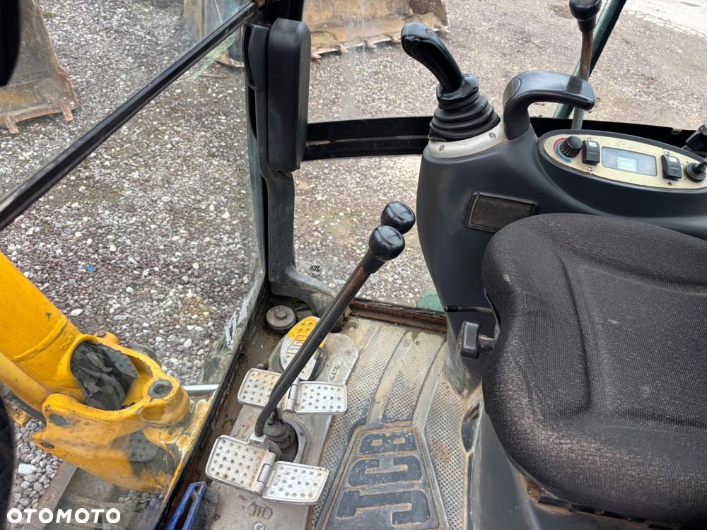 JCB 8018 - 11