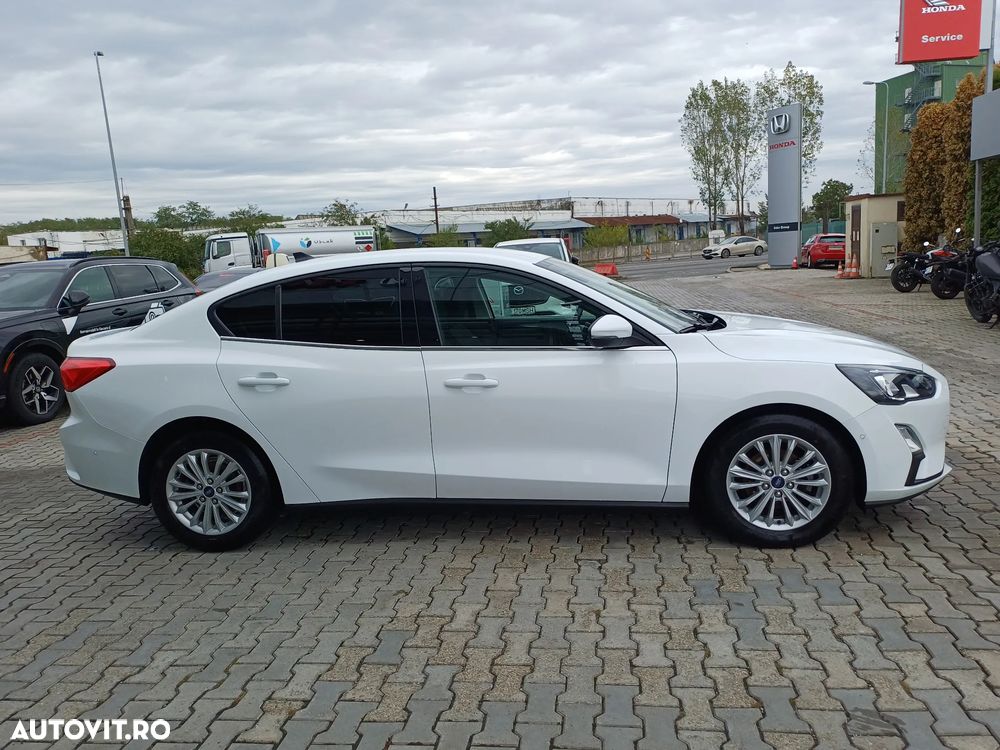 Ford Focus 1.5 EcoBlue Titanium - 5