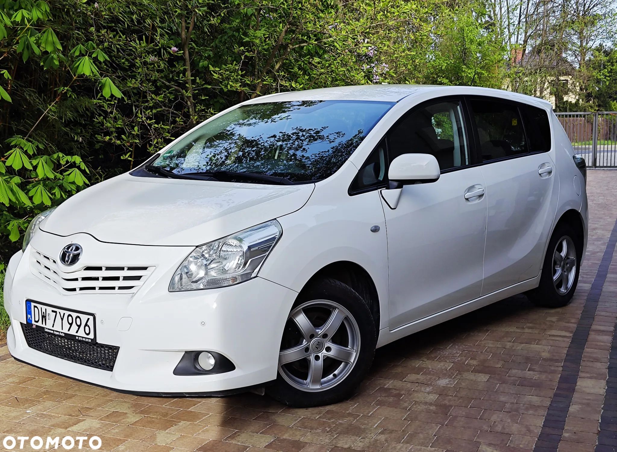 Toyota Verso 2.0 D-4D Premium - 1