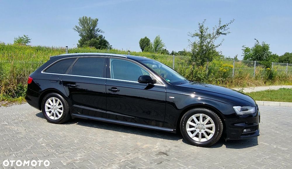 Audi A4 Avant 2.0 TDI DPF clean diesel quattro Attraction - 5