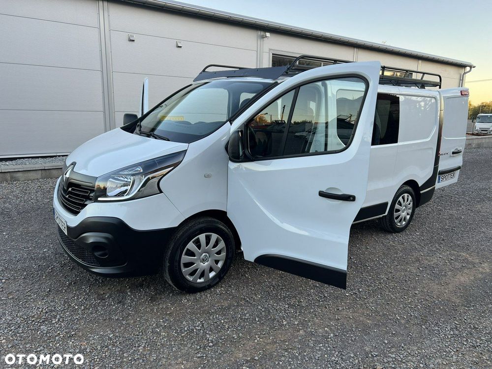 Renault Trafic - 24