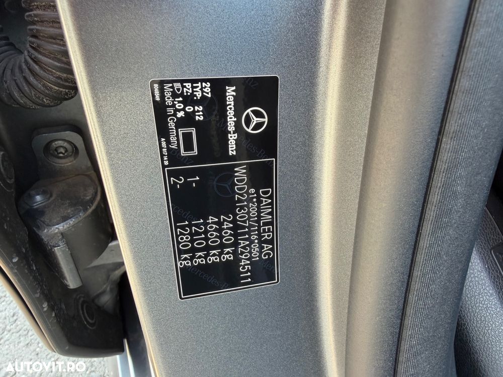 Mercedes-Benz E - 10