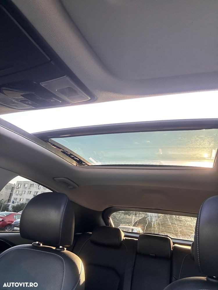 Kia XCeed - 16