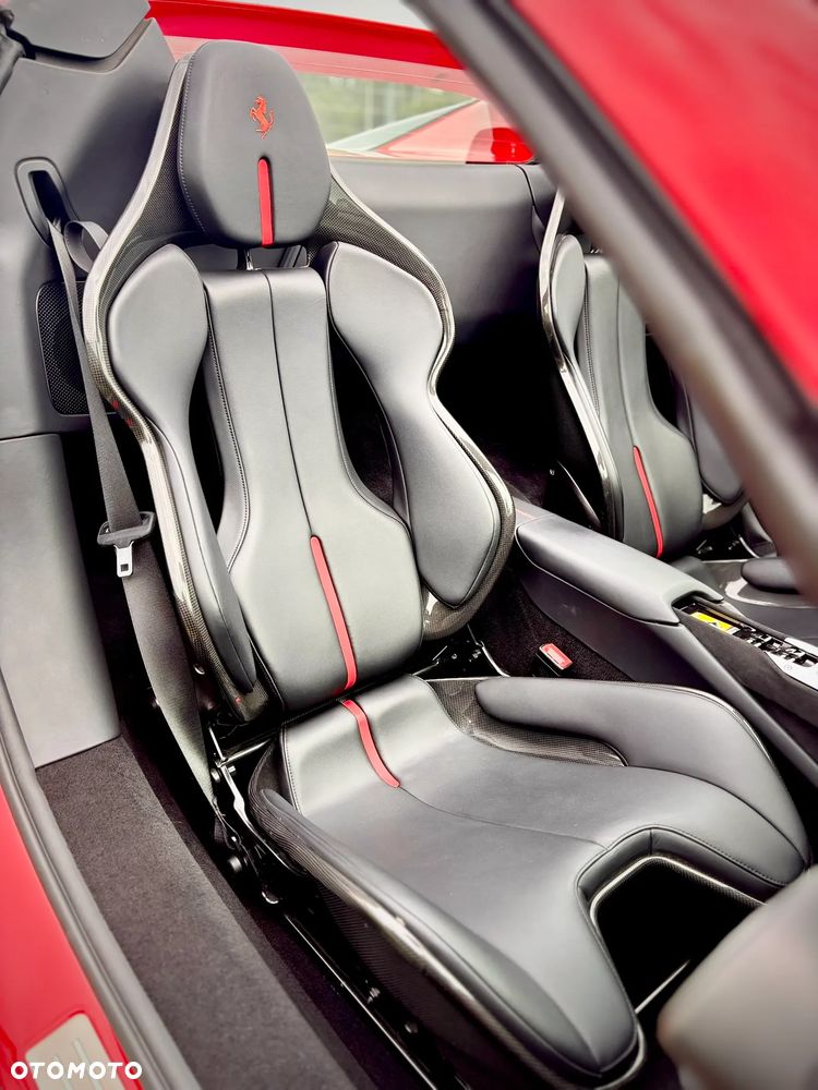 Ferrari 296 GTS - 21