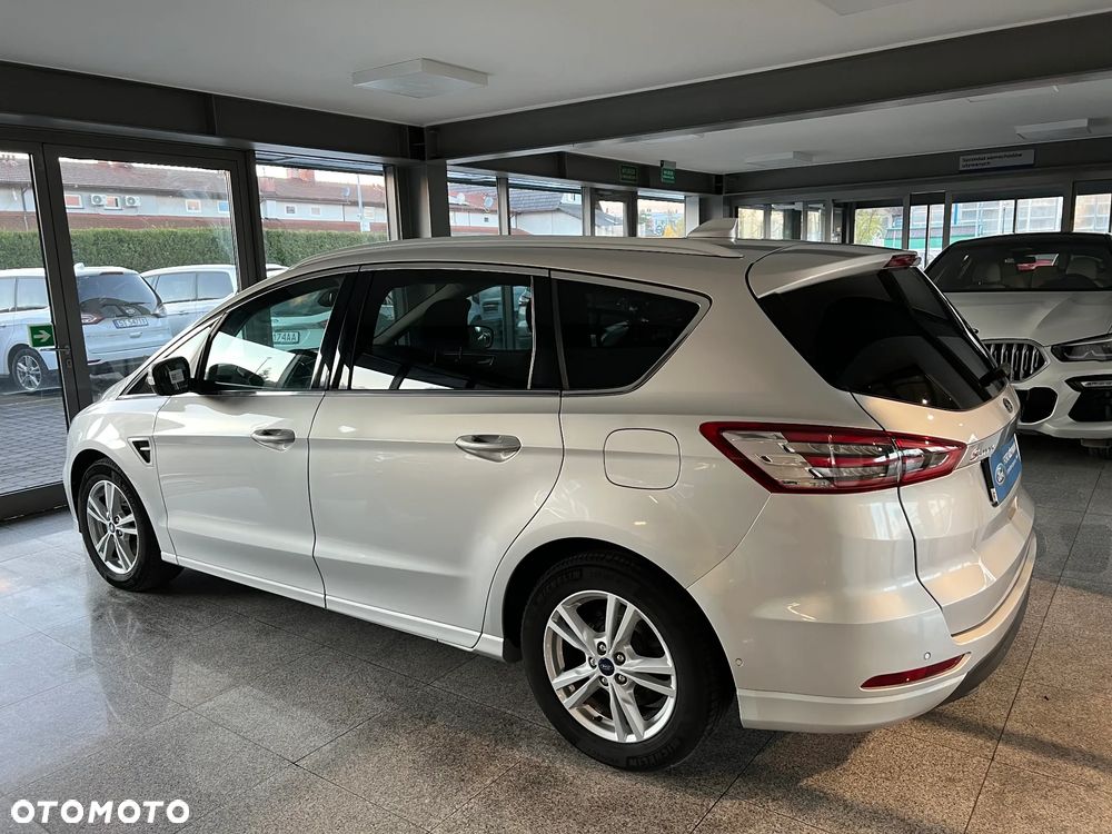 Ford S-Max 2.0 EcoBlue Titanium - 12