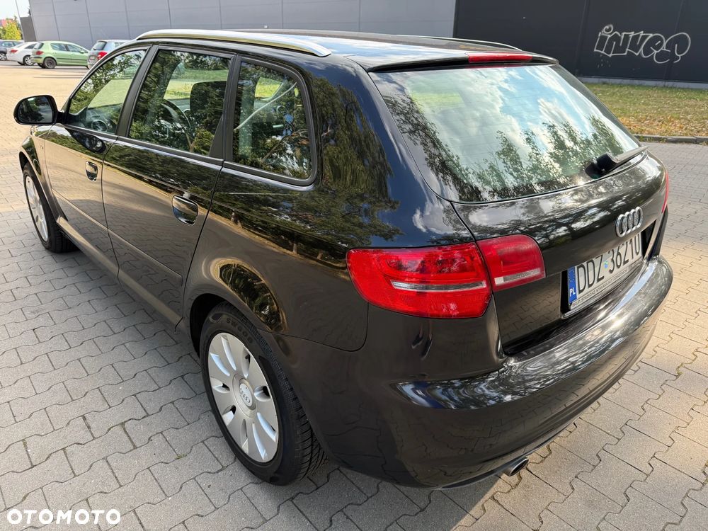 Audi A3 1.6 Ambiente - 7