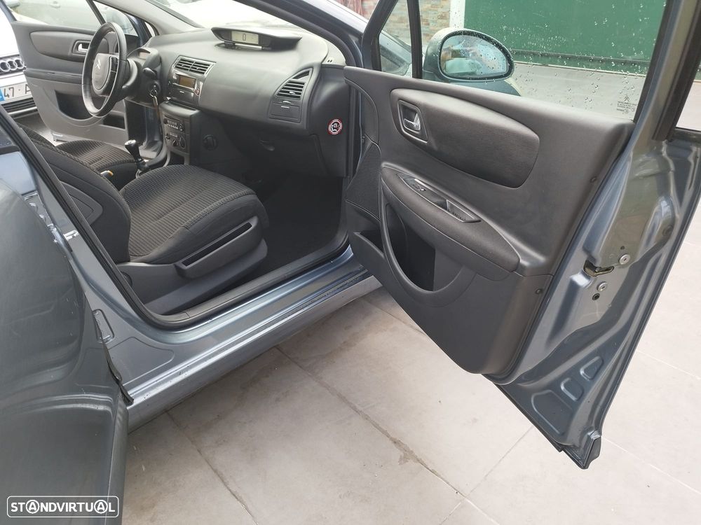Citroën C4 1.4 16V VTR Pack - 8